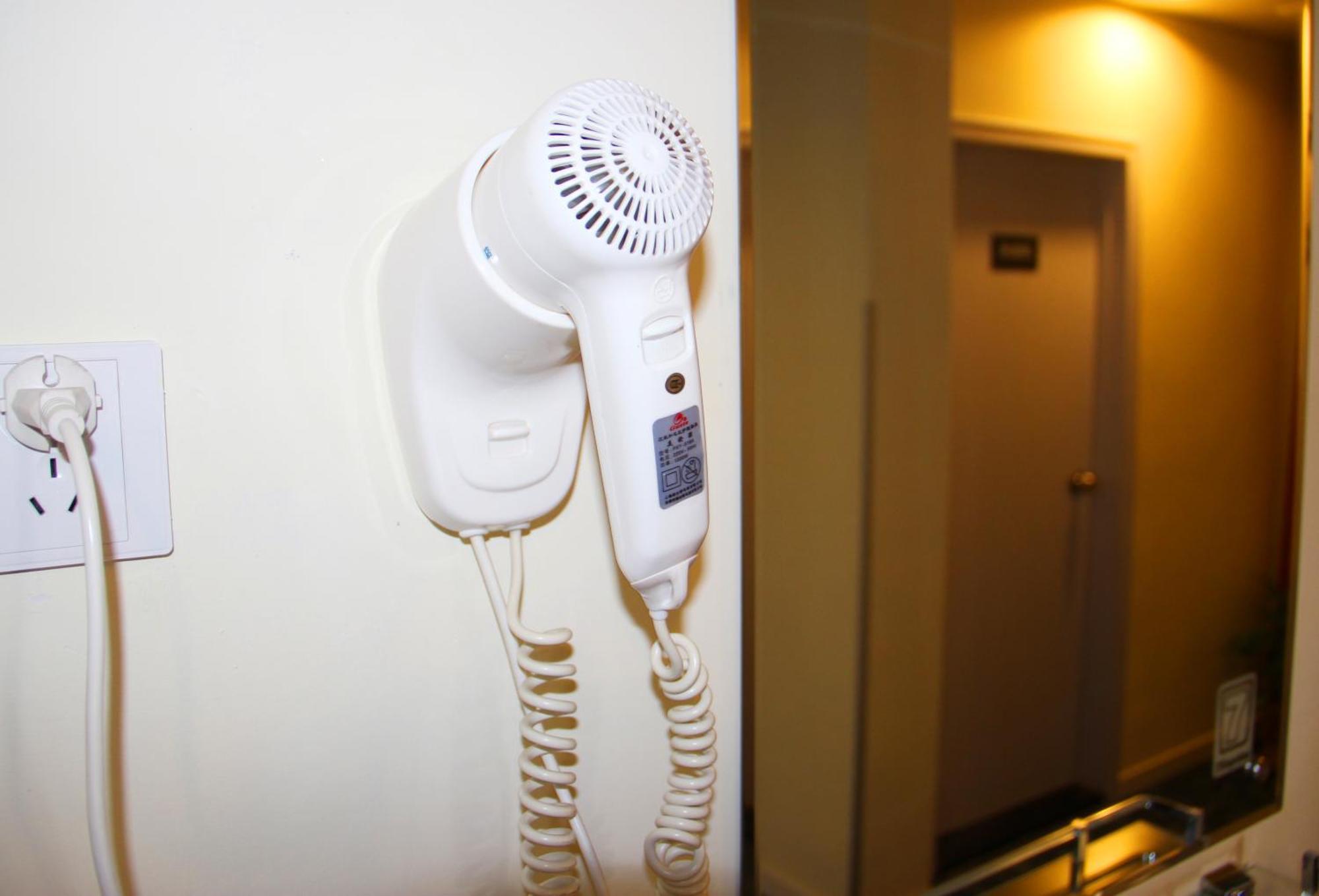 Iu Hotel Guangzhou Jingxi Nanfang Hospital Station Ngoại thất bức ảnh